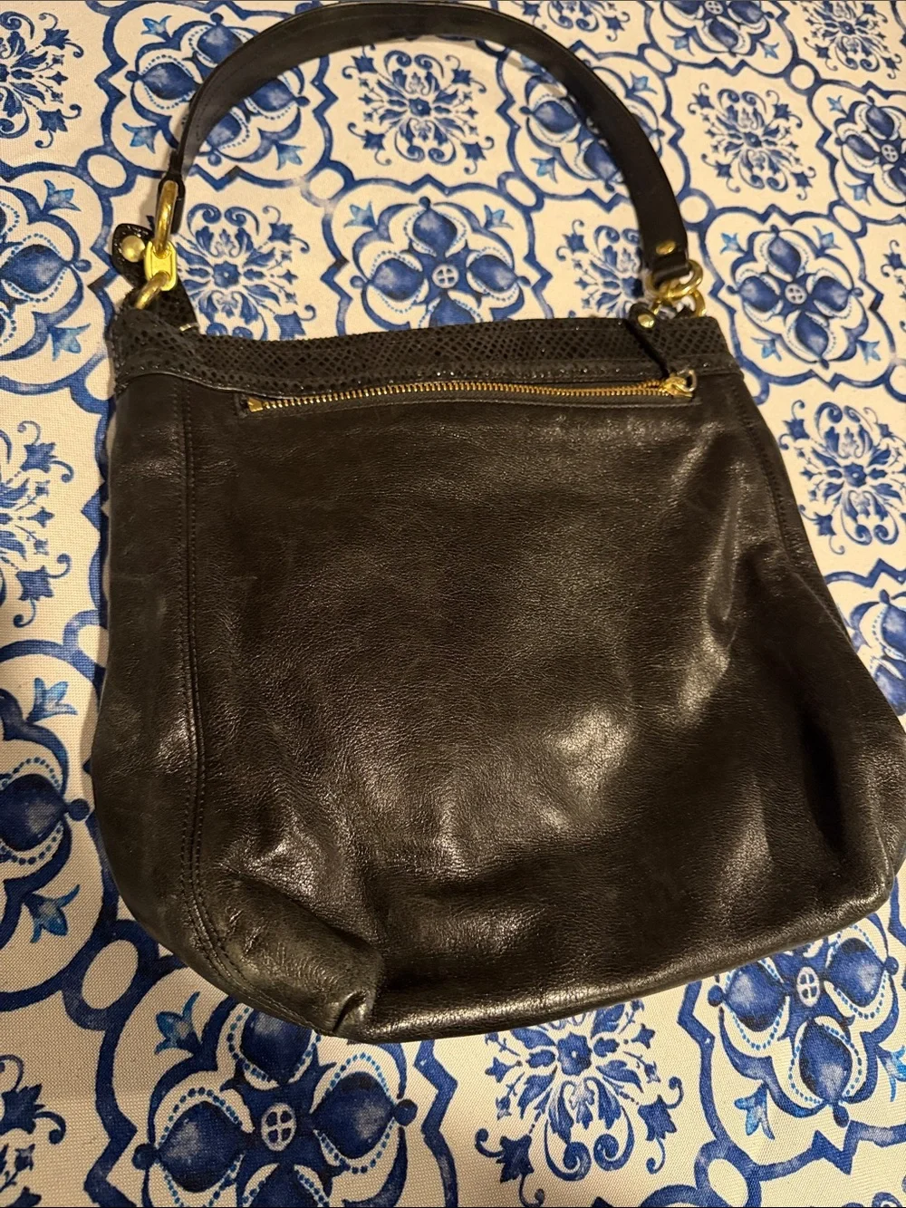 Coach Black Leather Hobo Shoulder Bag with Gold Hardware
